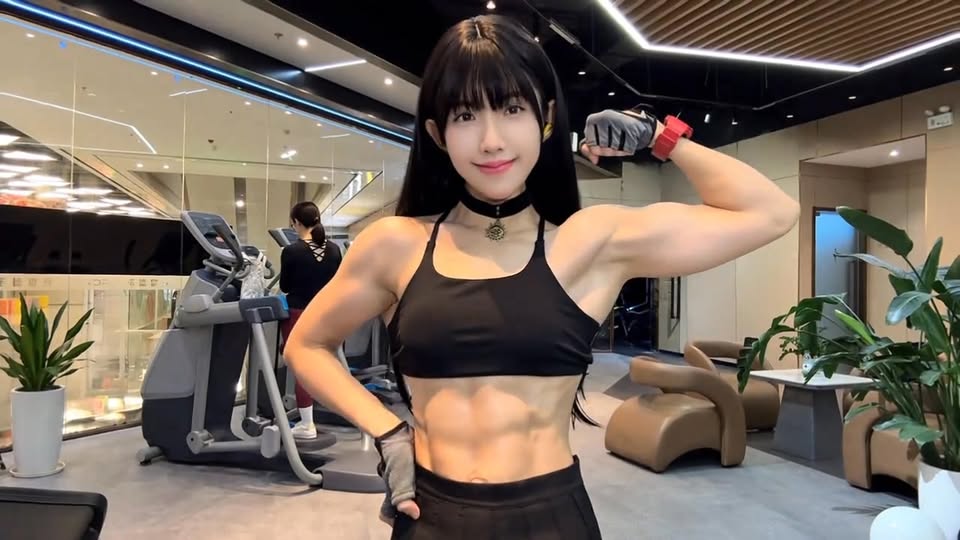 Sẽ thế nào nếu gymer trở thành coser? hot girl này chính là câu trả lời rõ ràng nhất