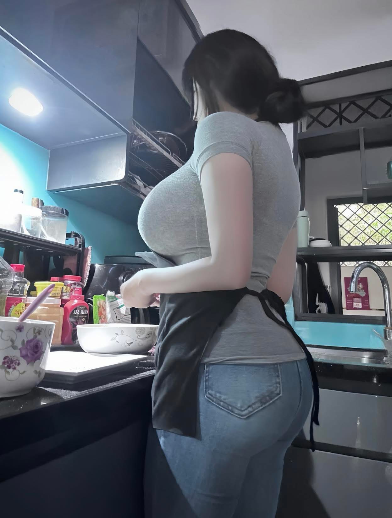 Lý giải sức hút Pi Tiên, hot girl tự kiến tạo luật chơi, fan nguyện chung thuỷ cả đời