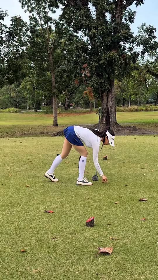 Hàng triệu người mải mê theo dõi một hot girl đánh golf, phải chẳng bộ môn thể thao sắp 