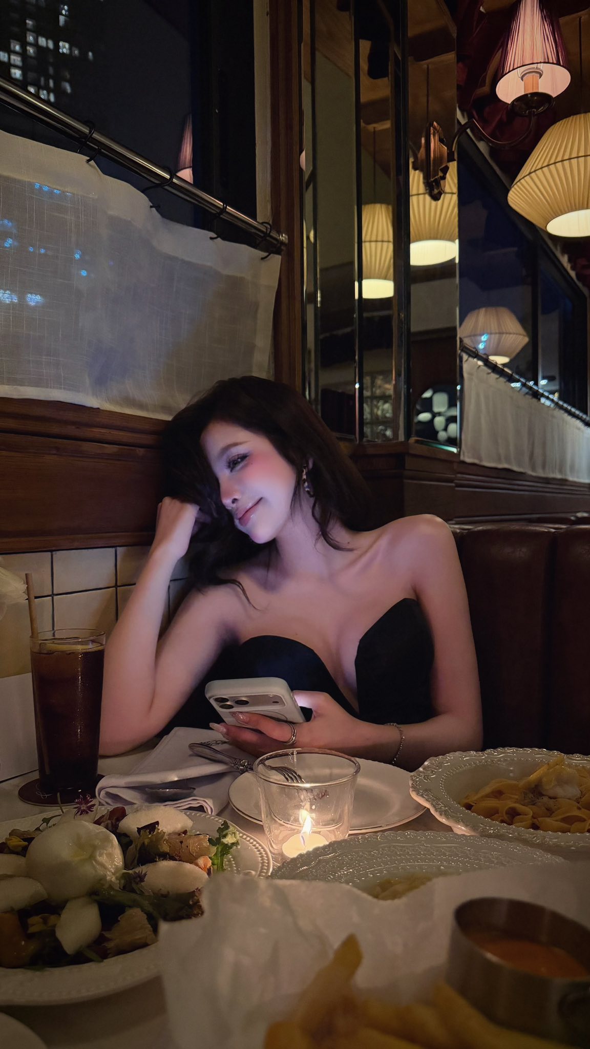 Tự tin tuyên bố độc thân, gái xinh khiến người xem mê mệt với nhan sắc 