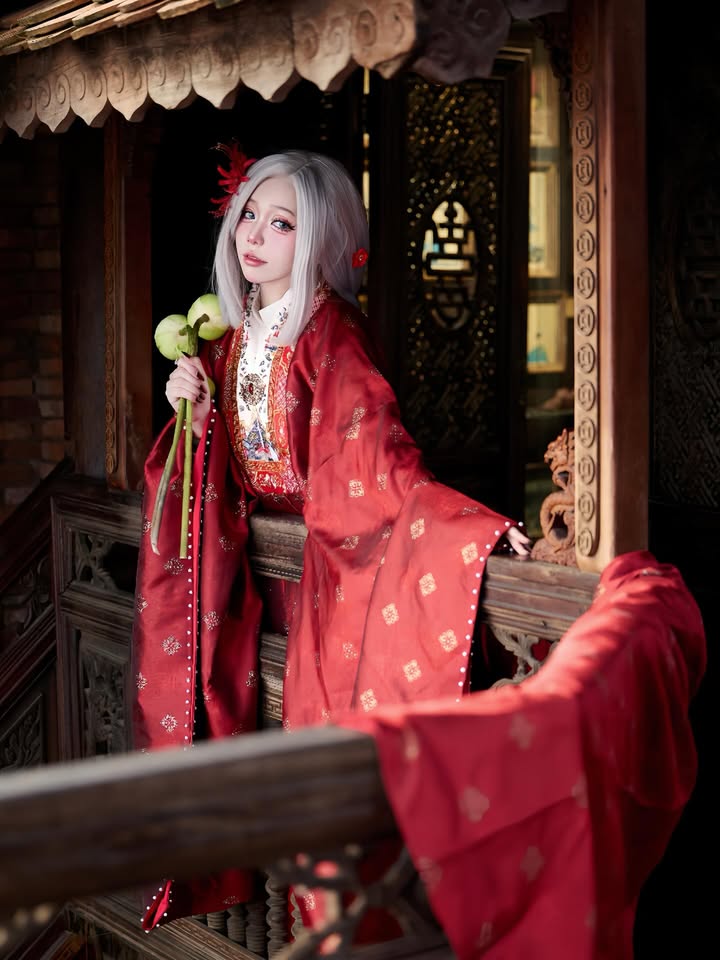 Chán cosplay, nữ coser 