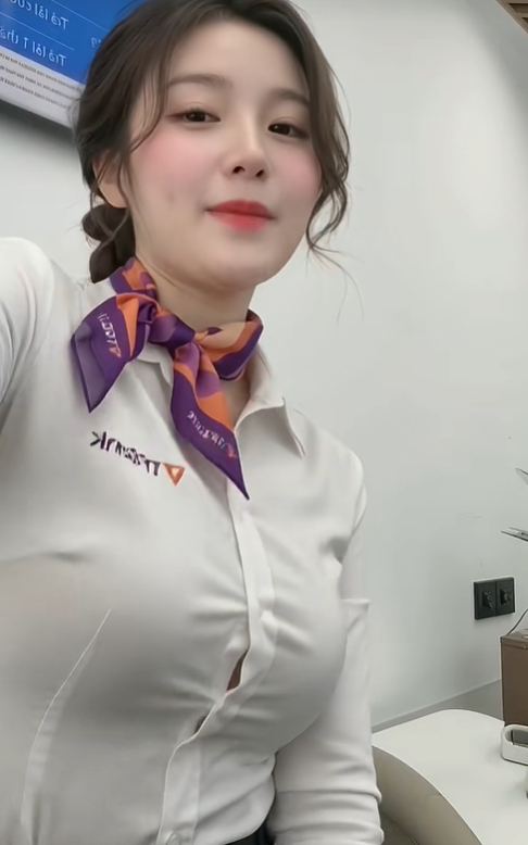 Dùng AI giả mạo thành nhân viên ngân hàng, kênh TikTok khiến người dùng MXH lo ngại