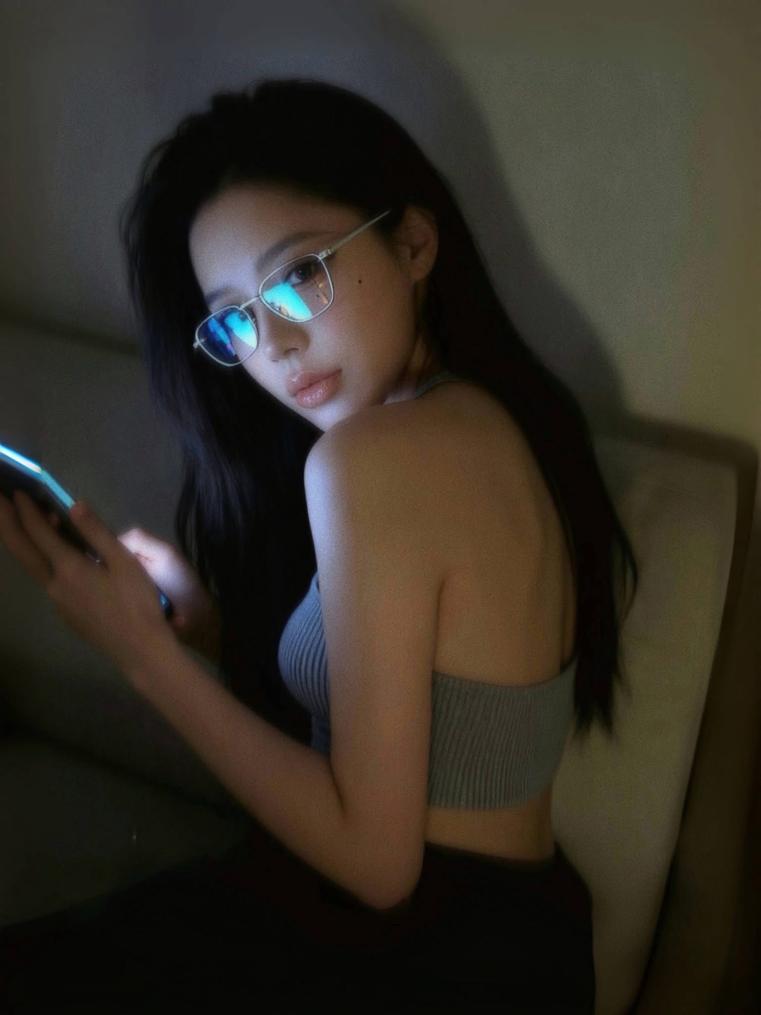 Chán gợi cảm táo bạo, diện mạo 