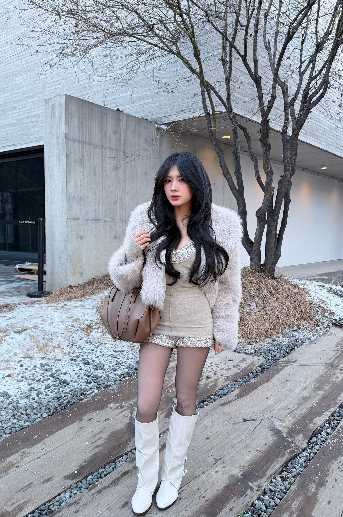 Quỳnh Alee vượt qua