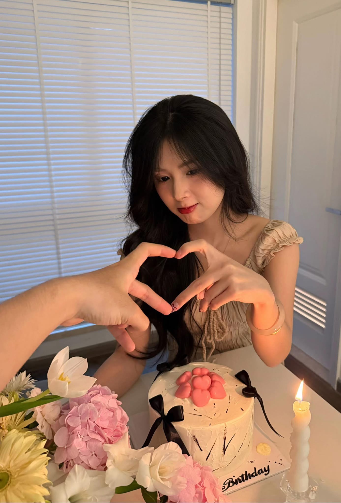 Quỳnh Alee vượt qua