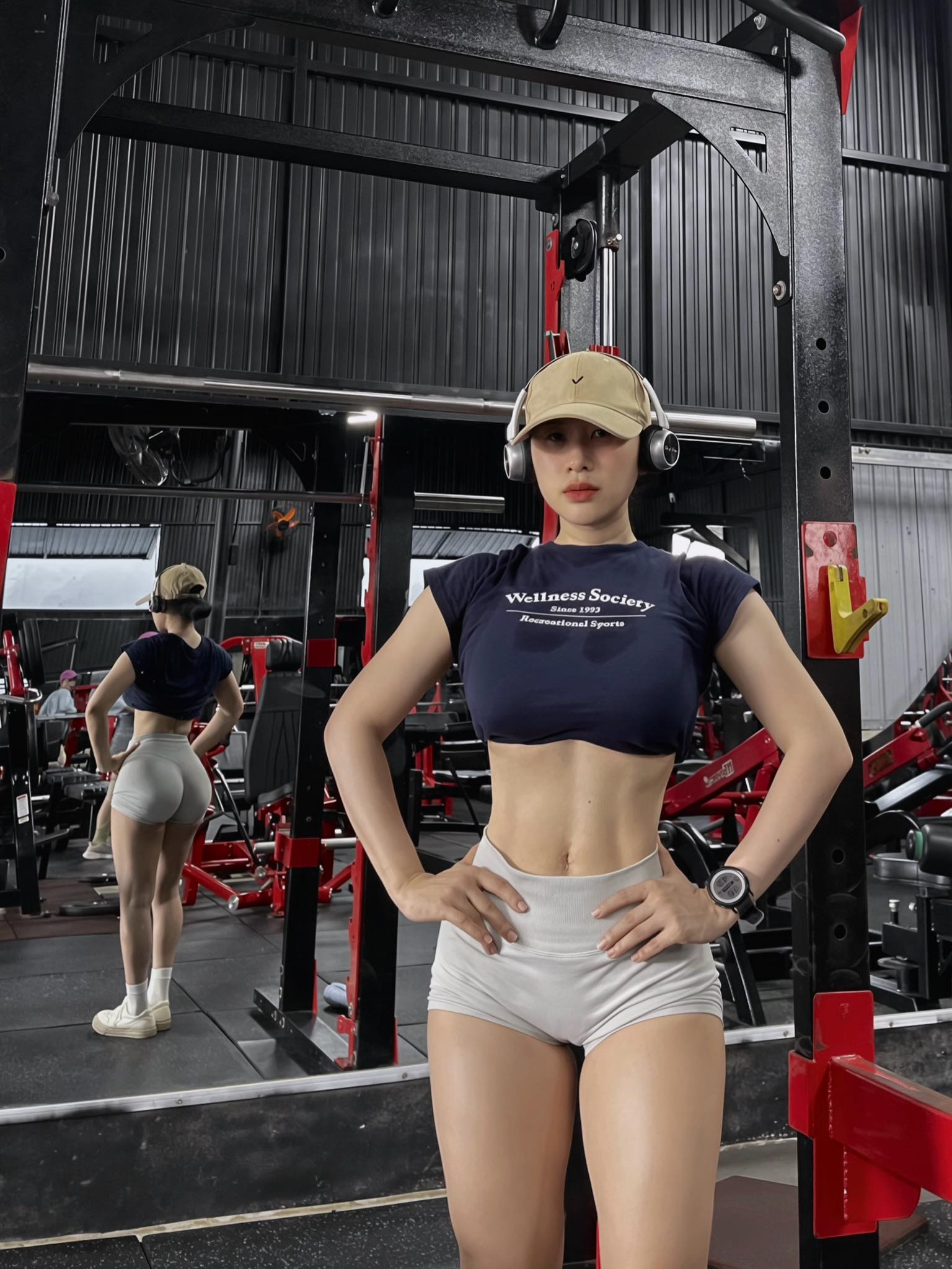 Đi tập gym nhưng bị chê 