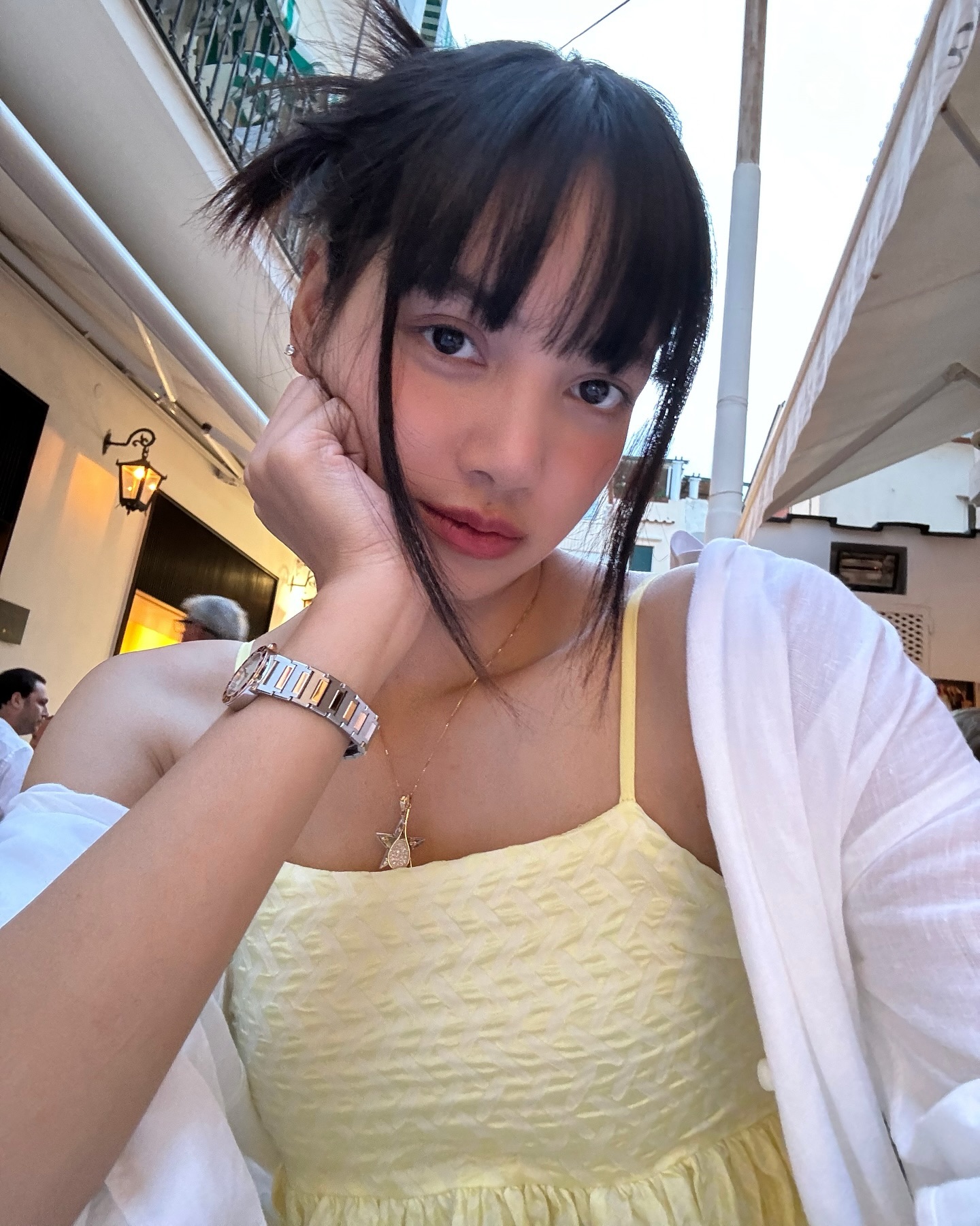 Khoe trình Yoga cực đỉnh, gái xinh thành tâm điểm, dân mạng bùng nổ bình luận trái chiều