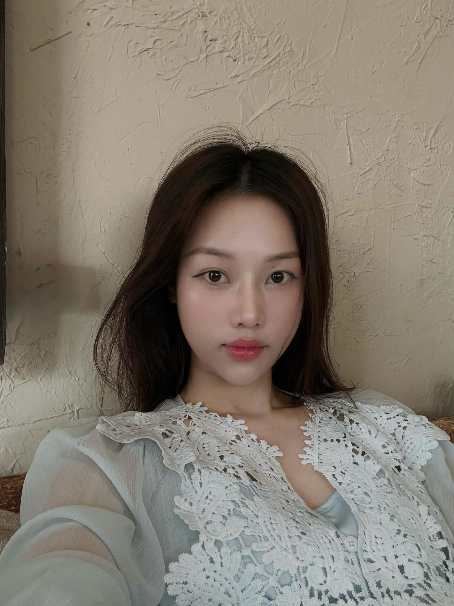 Gái xinh khẳng định không tập gym vẫn sở hữu body đẹp mê mẩn, dân tình 