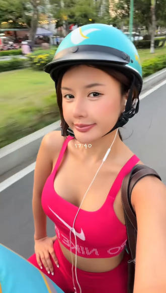 Xuân Ca quay daily vlog, fan hết lời khen ngợi với nhan sắc ngày càng thăng hạng