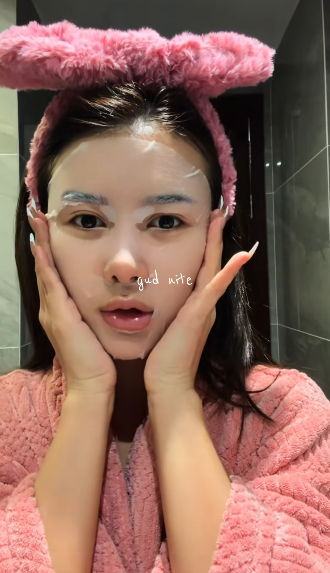 Xuân Ca quay daily vlog, fan hết lời khen ngợi với nhan sắc ngày càng thăng hạng