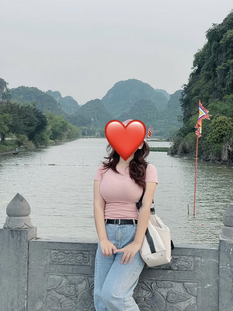 Diện đồ kín đáo đến 90% vẫn không thoát 