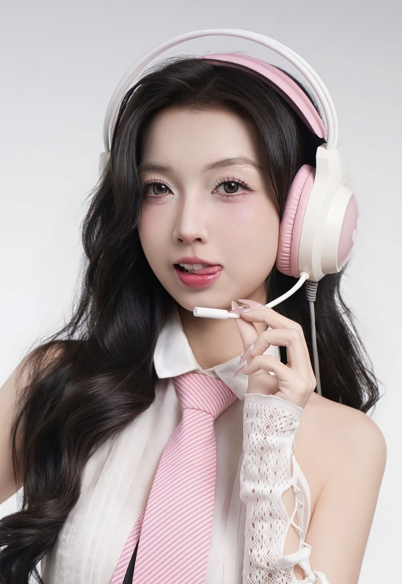 MC Hoài An thẳng thắn 