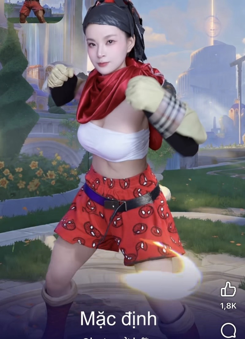 Soi nhan sắc Mèo 2k4 qua hai tấm ảnh diện áo Pikachu cách nhau 5 năm: Lột xác từ 