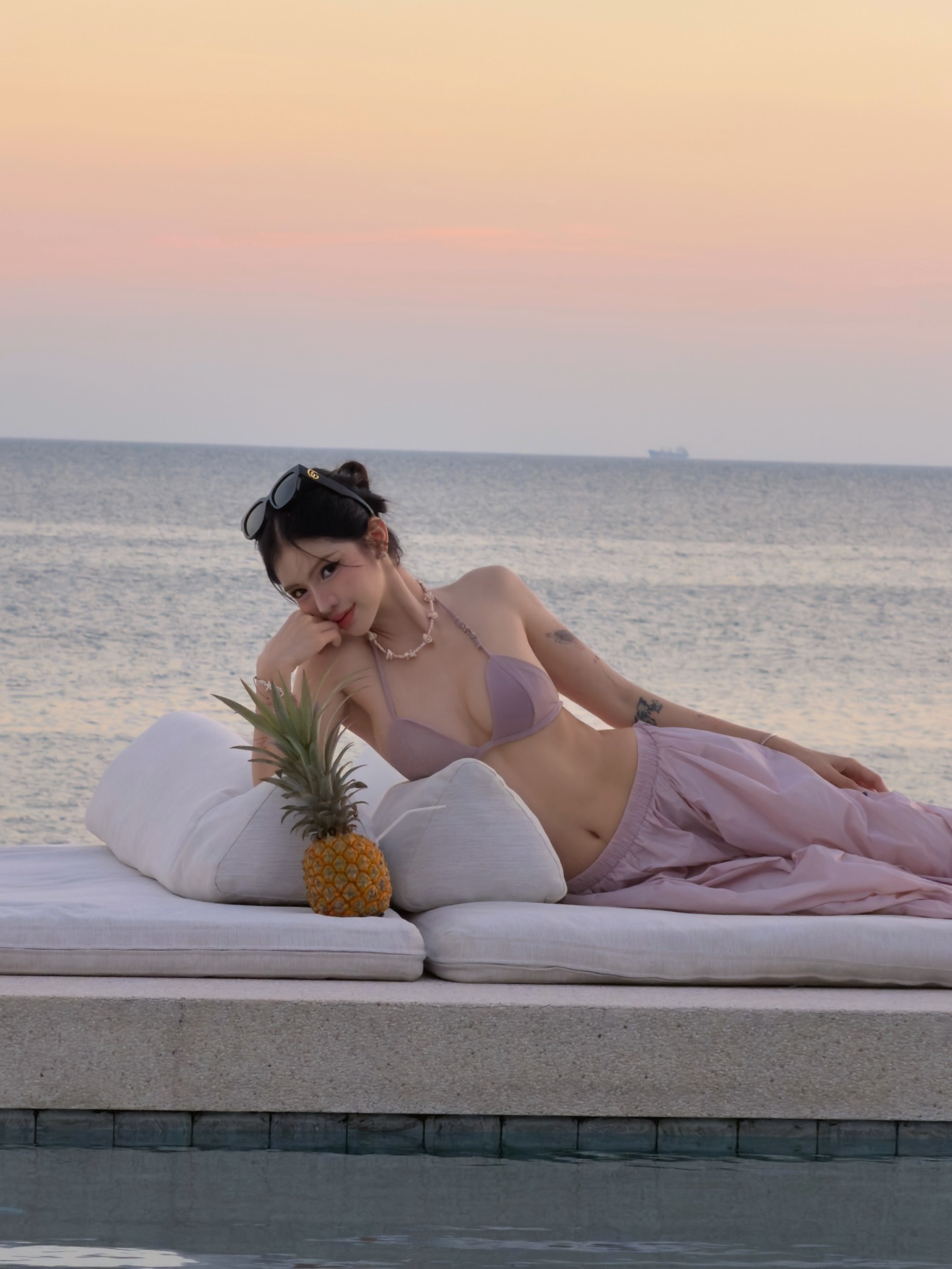 Ciin khiến tất cả ngỡ ngàng với bộ ảnh mới 