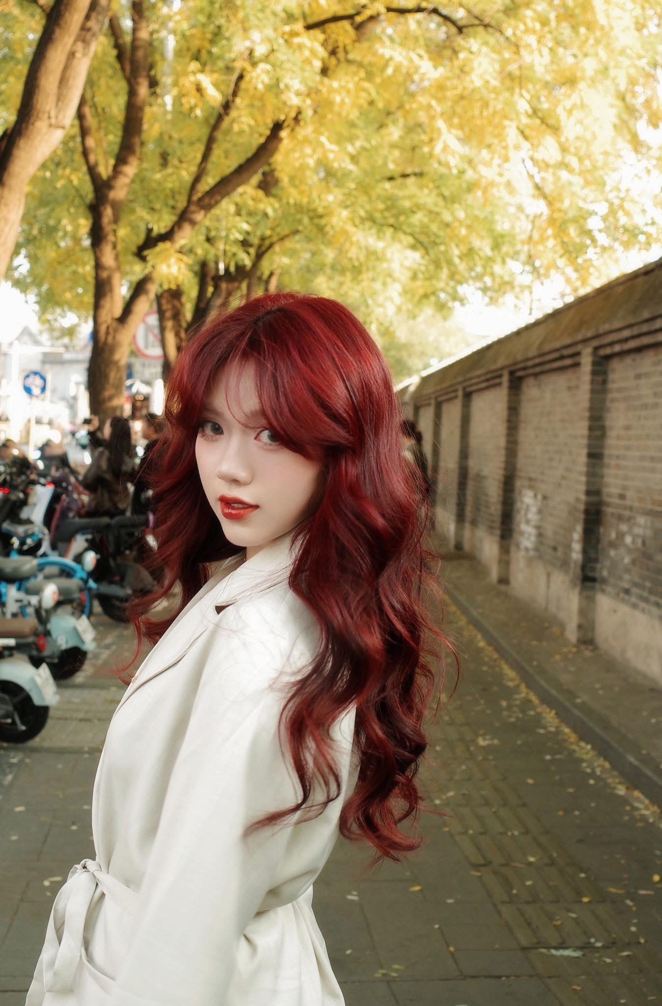 Hot girl làng game sở hữu visual 