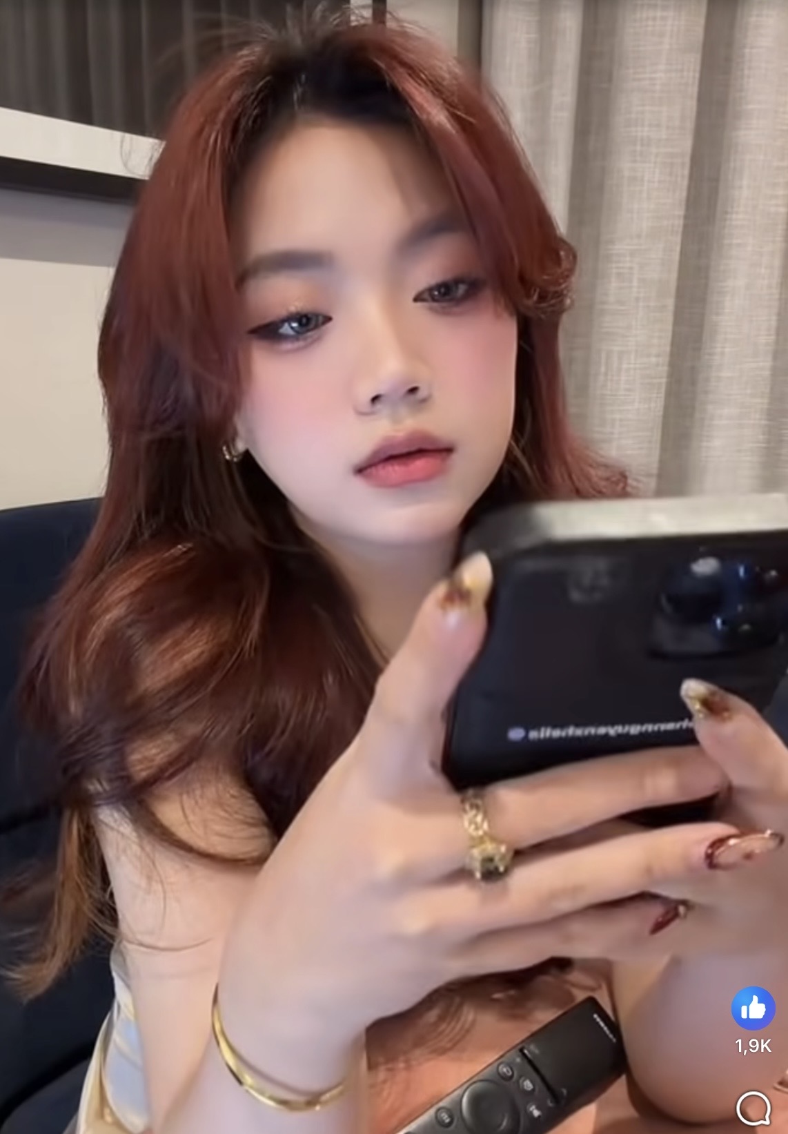 Hot girl làng game sở hữu visual 