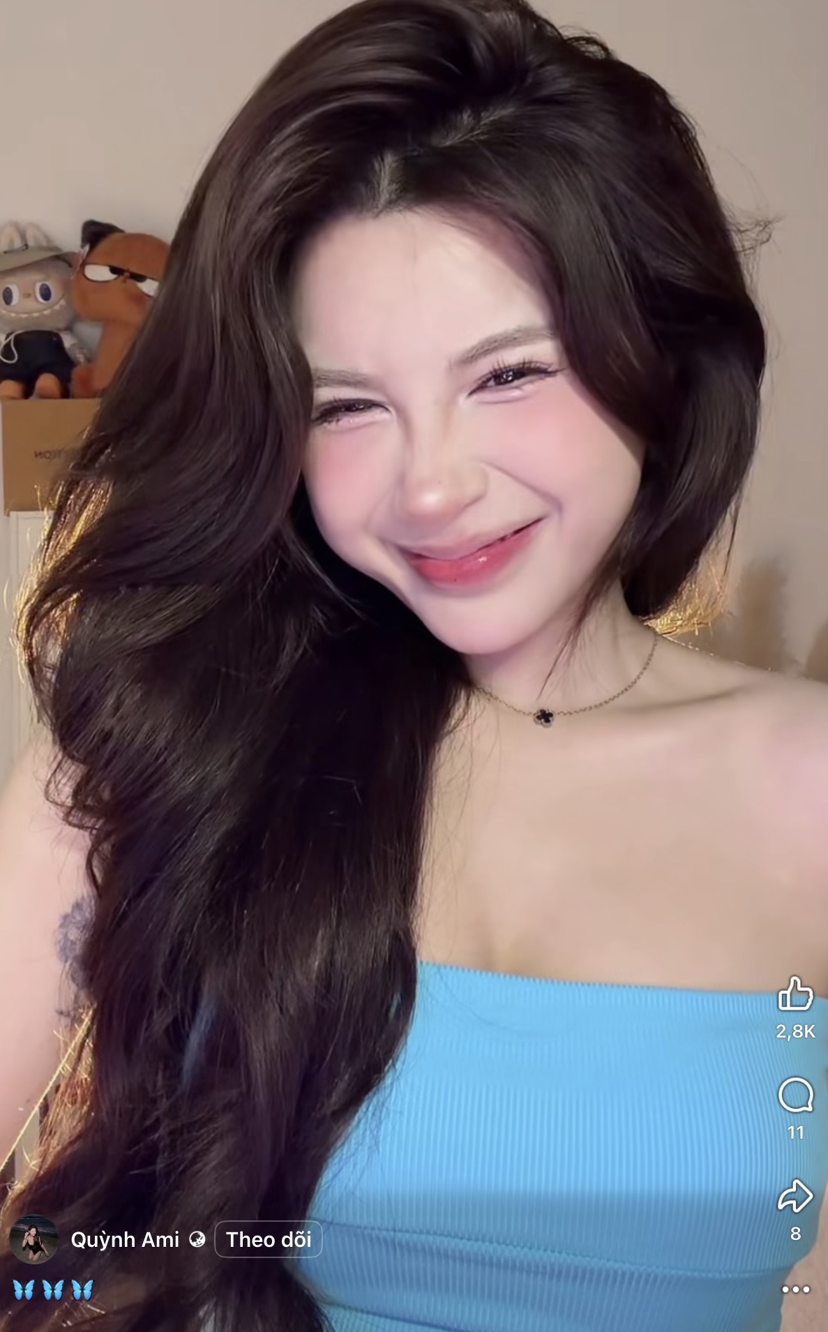 Cận cảnh pha nũng nịu 