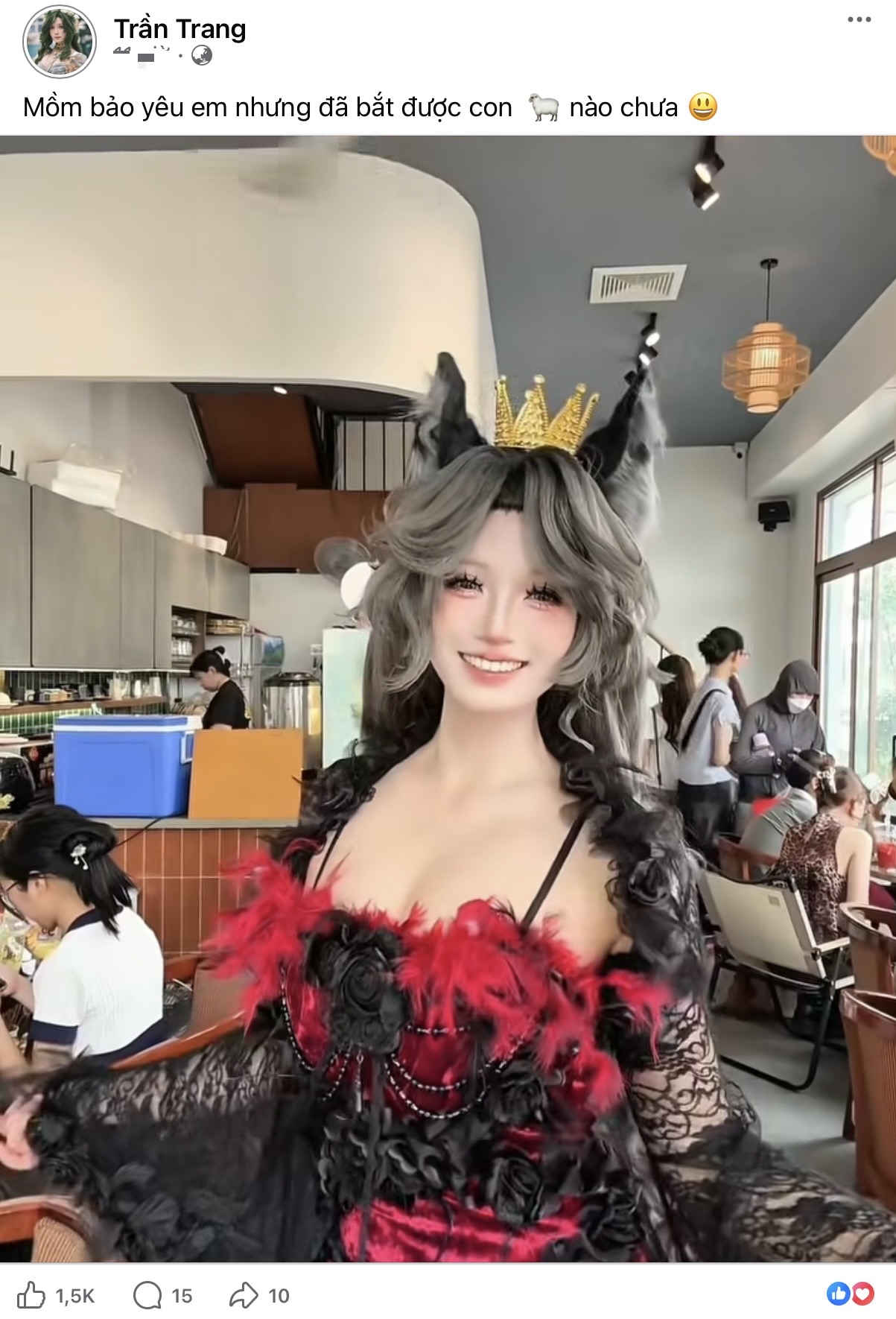 Không ngại lộ khuyết điểm, nữ Coser công khai mặt mộc trước khi trang điểm, kết quả sau cùng mới là thứ khiến dân mạng