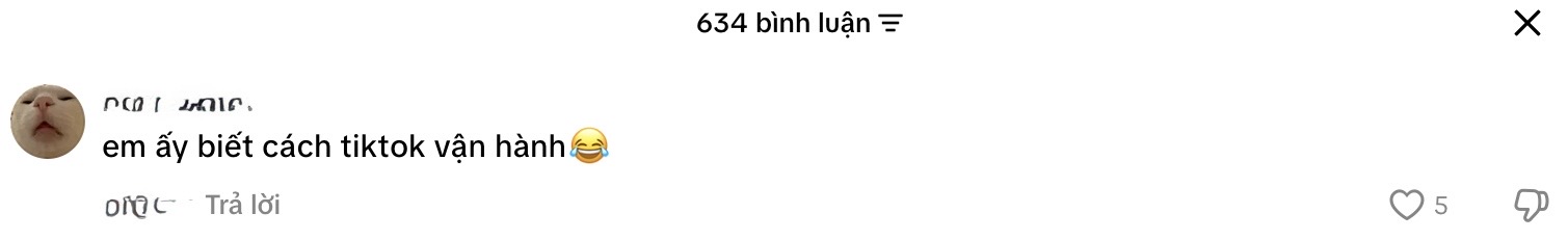 Cô gái bản lên xu hướng với phong cách hở bạo, bỏ ngoài tai bình luận trái chiều, dân tình ngao ngán về thuật toán của TikTok