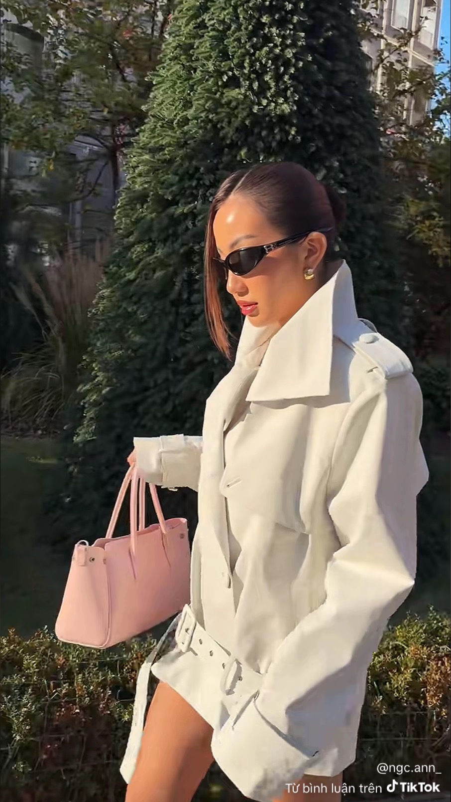 Vừa gây ngỡ ngàng khi 