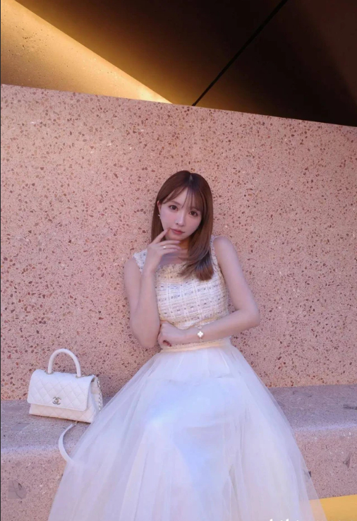 Loạt ảnh đời thường của các hot girl Nhật Bản, khác xa so với những gì chúng ta biết