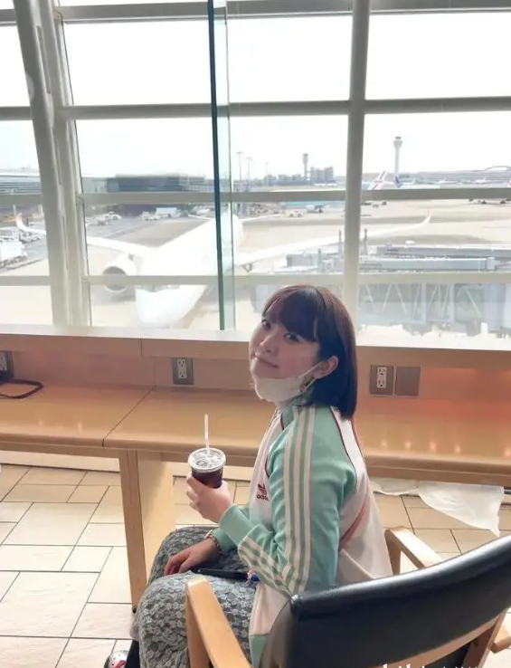 Loạt ảnh đời thường của các hot girl Nhật Bản, khác xa so với những gì chúng ta biết