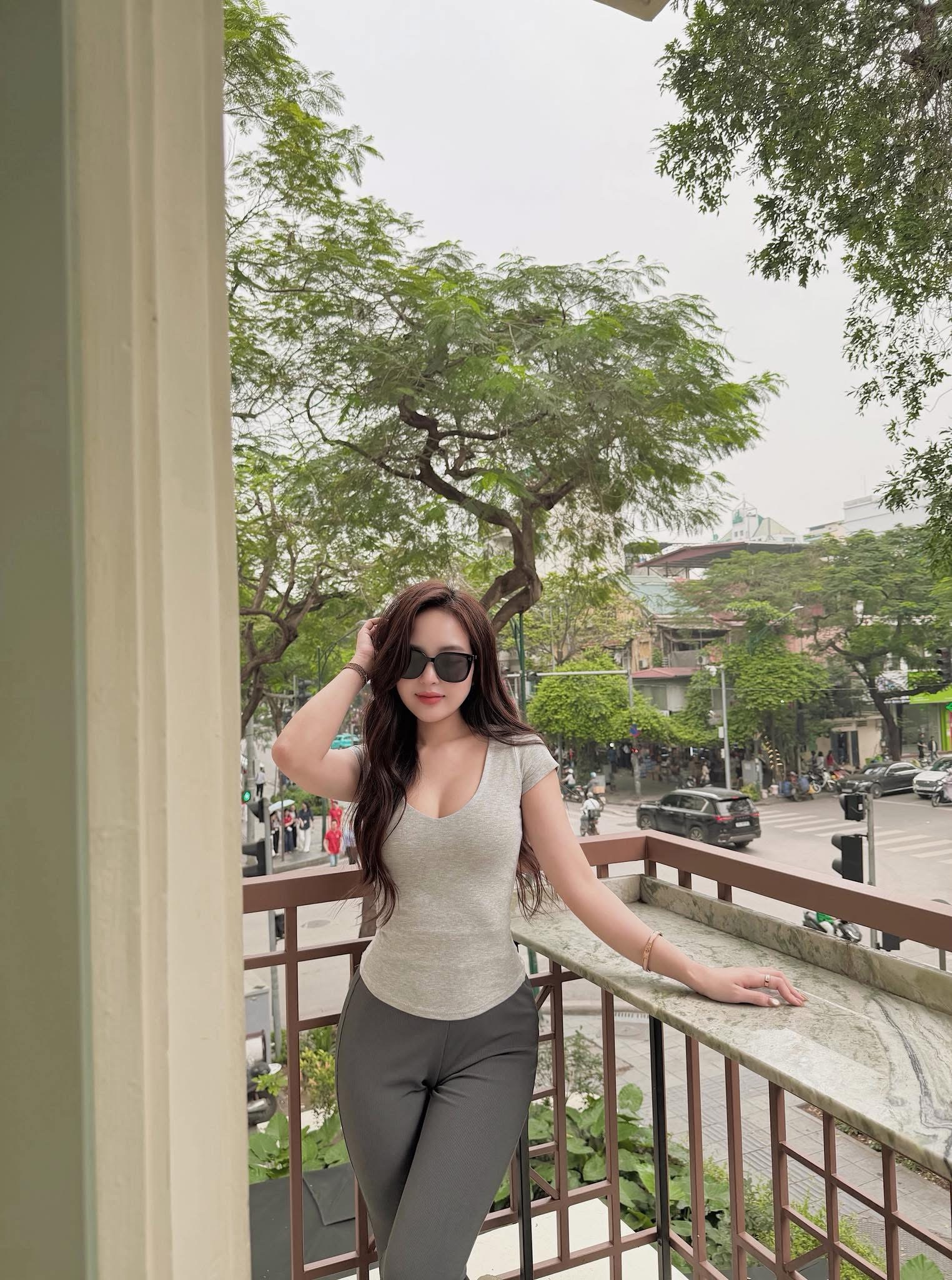 Hot girl chạm ngưỡng 30 vẫn khiến fan 