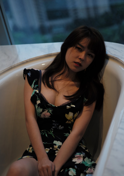 Bị quấy rối qua tin nhắn, nữ game thủ nổi tiếng 