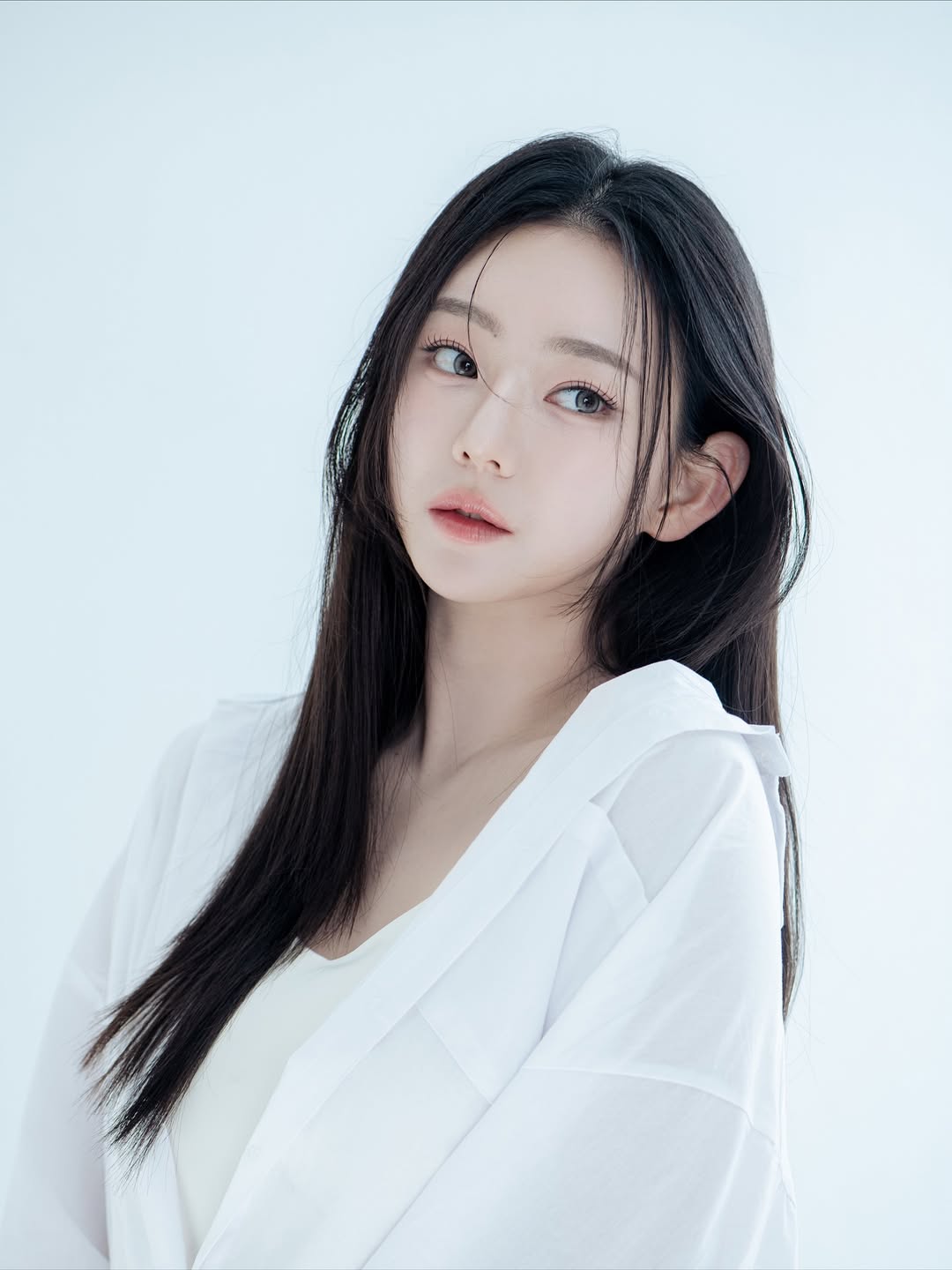 Dạy CDM cách chơi bóng bàn, hot girl bất ngờ 