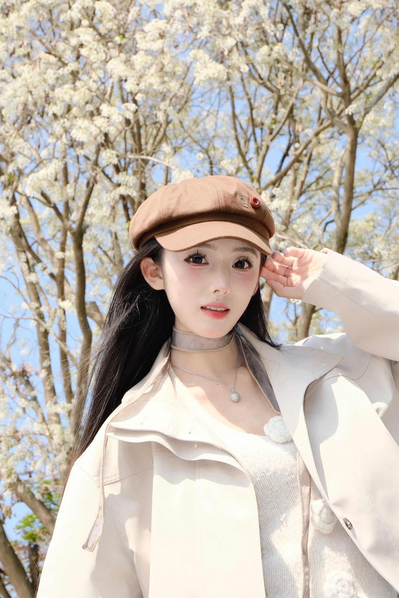 Hot girl nổi tiếng sau 