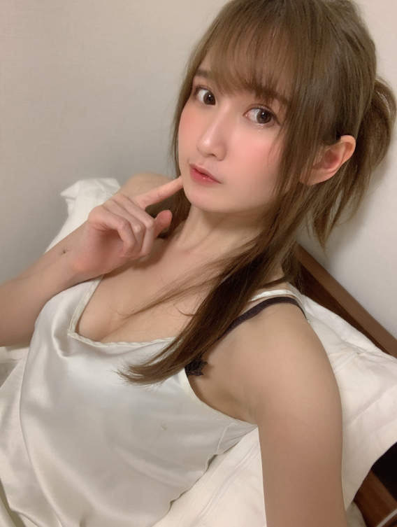 Tuyên bố giải nghệ, nàng hot girl này khiến cộng đồng mạng tiếc nuối tột độ, từng có thời là tân binh tiềm năng bậc nhất