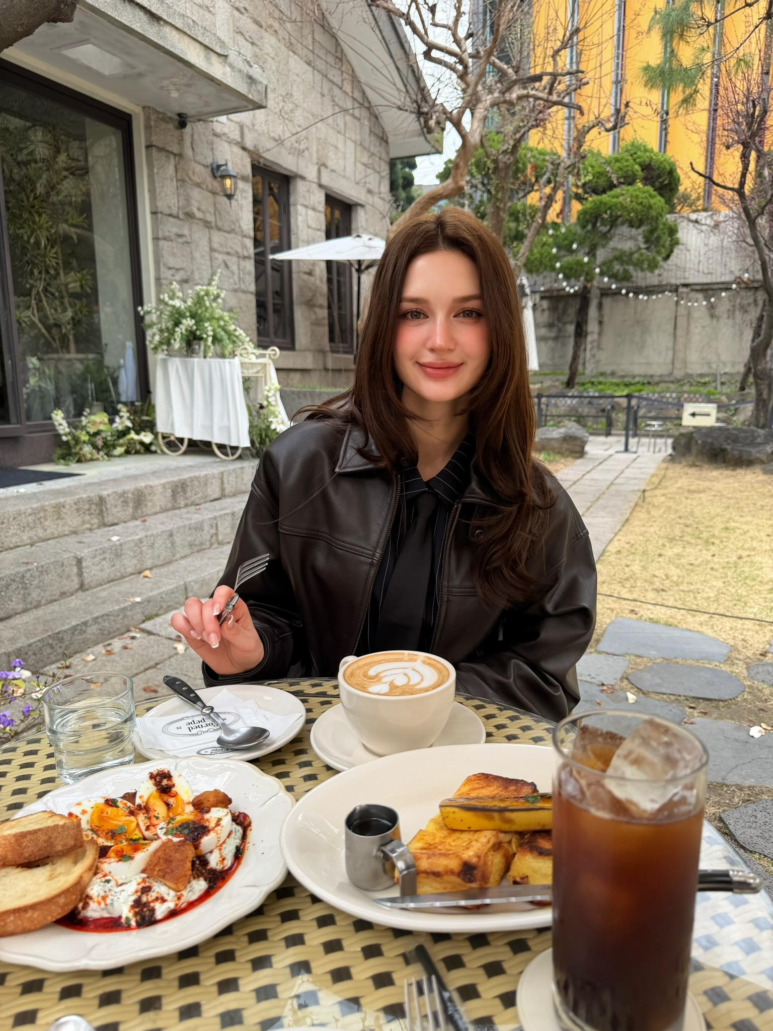 Ghé thăm Việt Nam, 