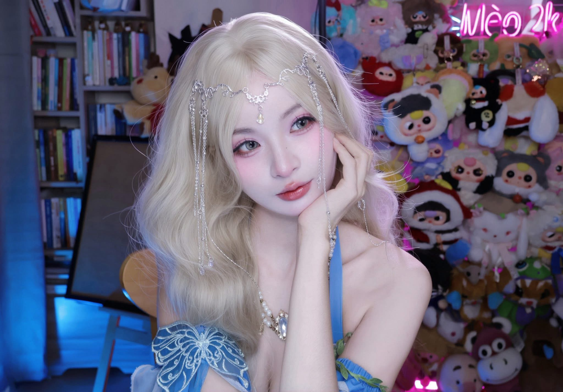 Nữ streamer diện mạo xinh đẹp cỡ nào đẹp mà bị fan hoài nghi trùng tu nhan sắc