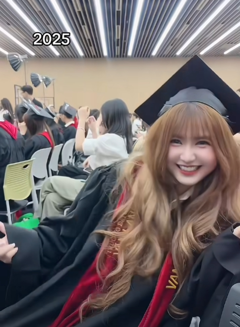 5 năm 1 hành trình, nữ TikToker 