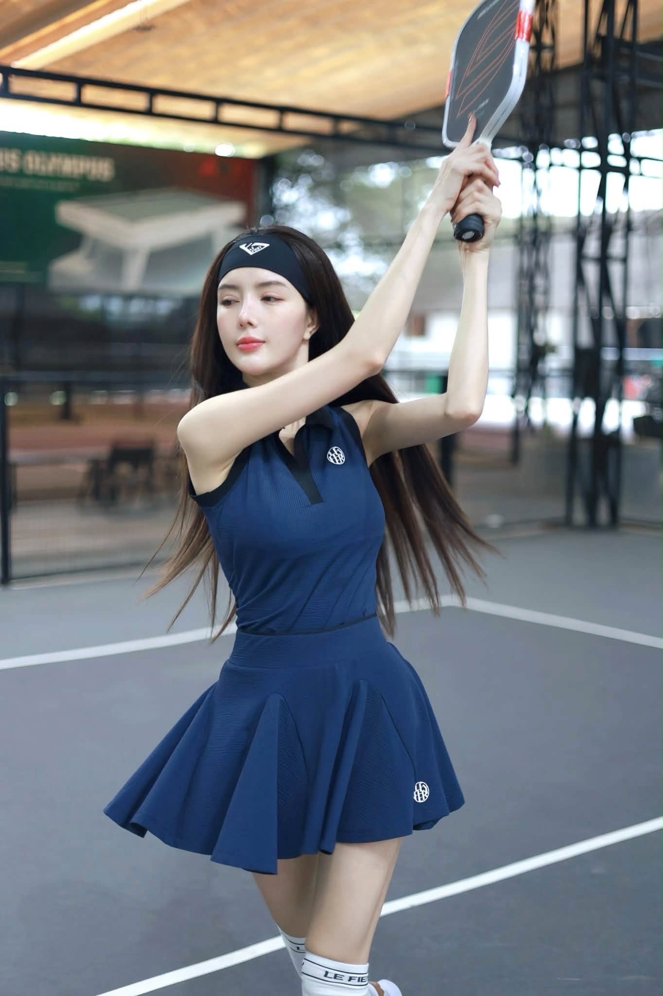 Lily Luta khoe dáng trên sân Pickleball, fan ngỡ ngàng 