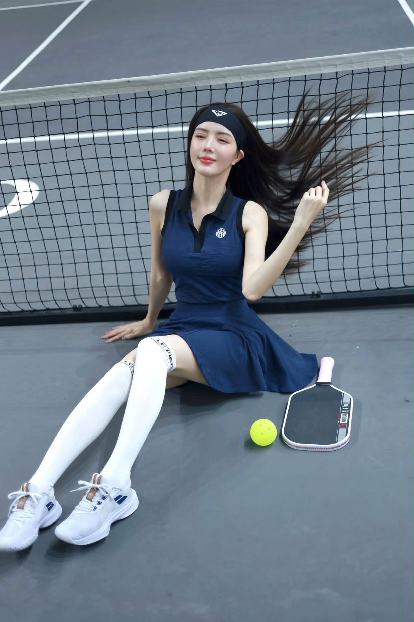 Lily Luta khoe dáng trên sân Pickleball, fan ngỡ ngàng 