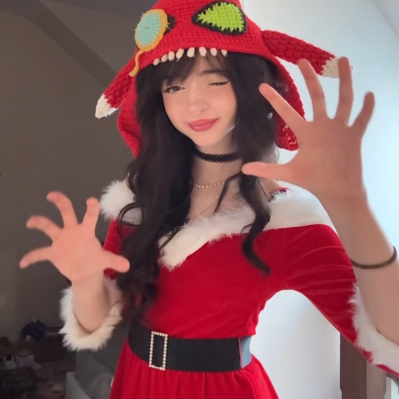 Hóa thân thành 
