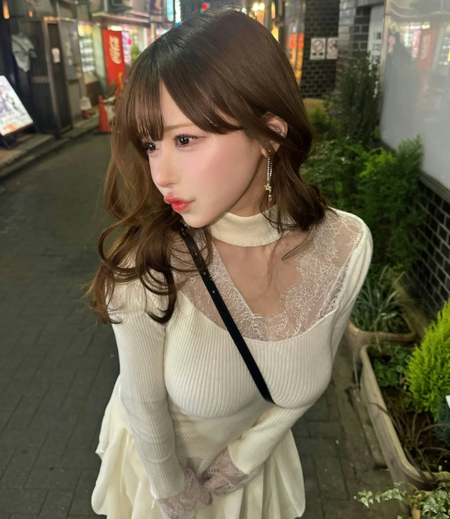 Thay đổi ngày càng gợi cảm hơn, hot girl xinh đẹp khiến fan ngỡ ngàng, thừa nhận coi Yua Mikami là hình mẫu