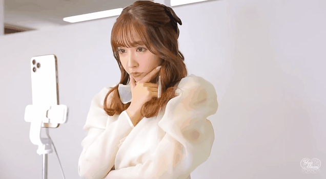 Yua Mikami hào phóng, hướng dẫn fan cách quay TikTok triệu view của mình, thừa nhận cũng phải 