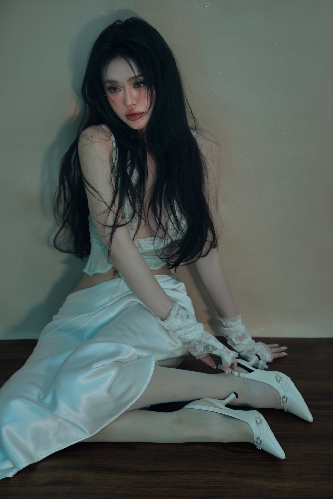 Chụp studio đầy ấn tượng, hot girl