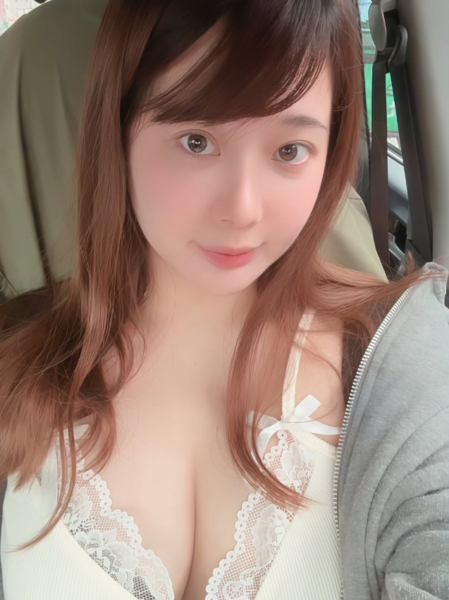 Hot girl bán trầu cau gây sốt mạng xã hội, nhan sắc ngọt ngào khiến dân mạng không thể rời mắt