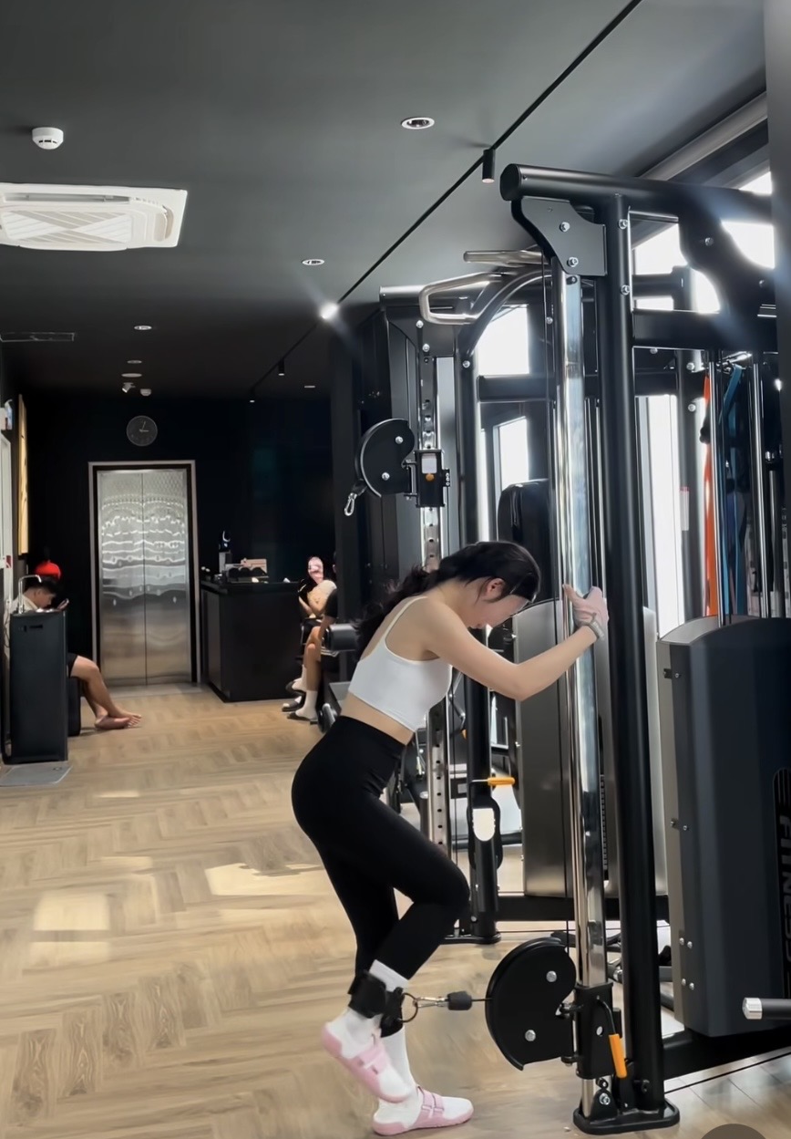 Tranh cãi mô hình phòng gym nữ 