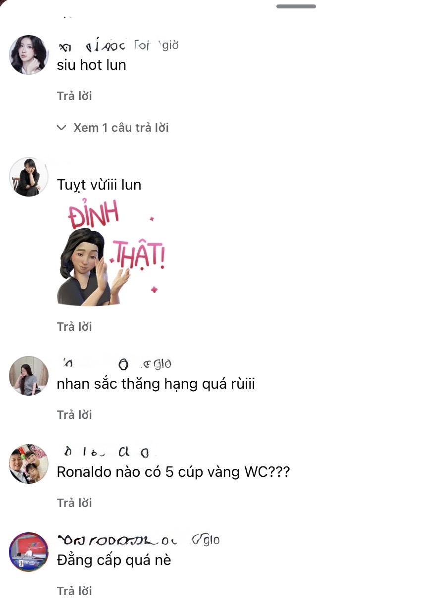 Nhan sắc trong veo của gái xinh cổ vũ đội tuyển Bồ Đào Nha