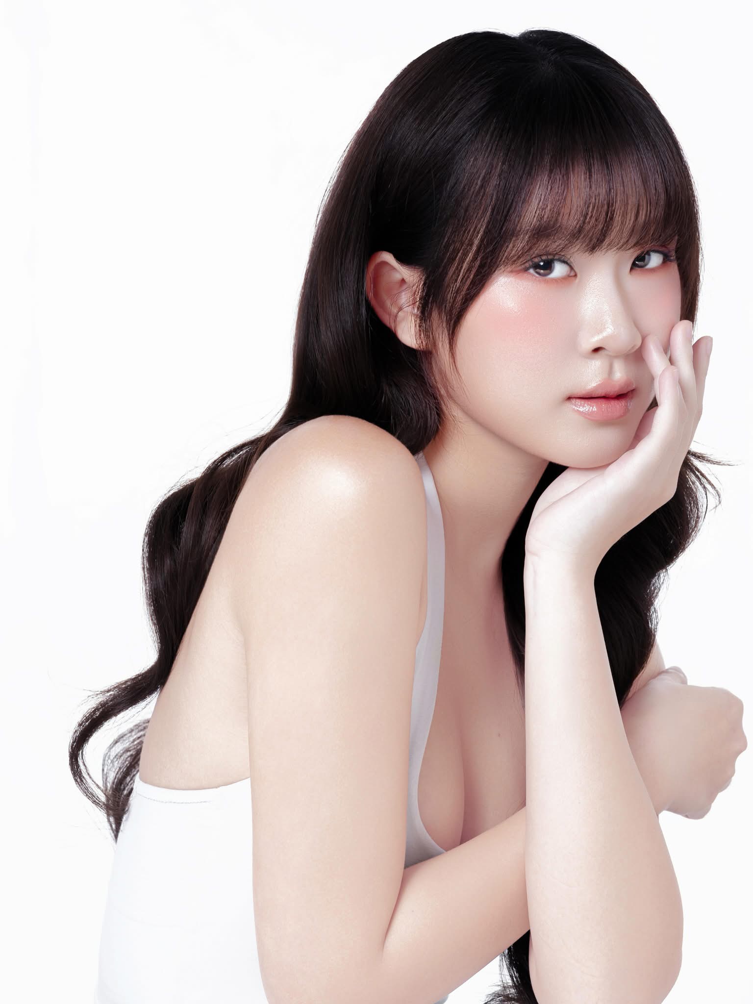 Gái cưng làng pick Nàng Kim ghi danh cuộc thi sắc đẹp