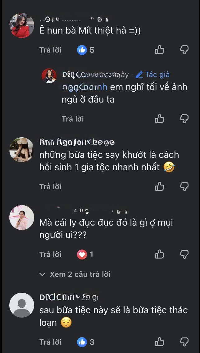 MisThy thân mật, để một nam đồng nghiệp hôn má
