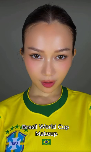 Sĩ Thanh biến hình mùa World Cup, khiến fan trầm trồ vì