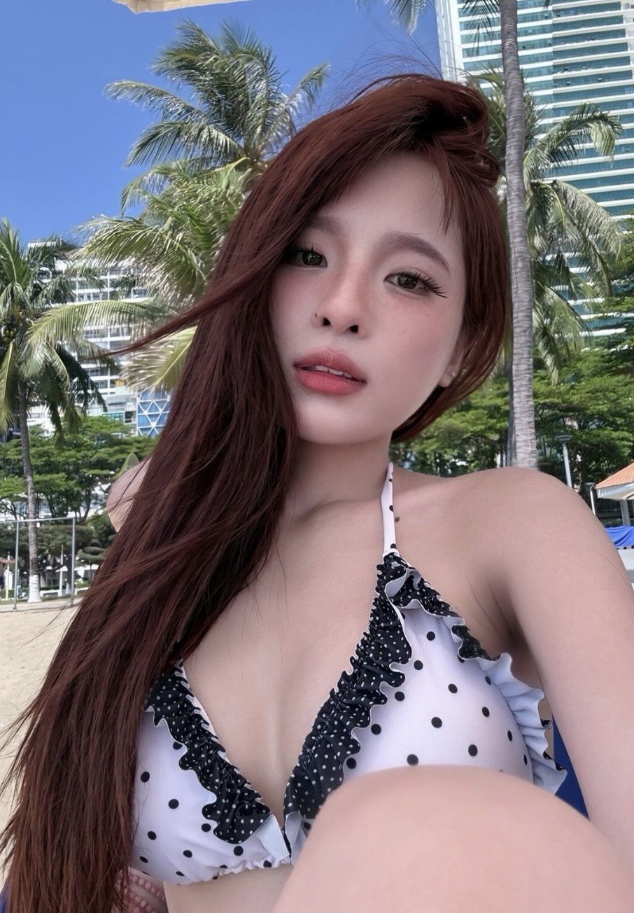 Ngọc Kem đu trend hè muộn, thế mà lại hay!