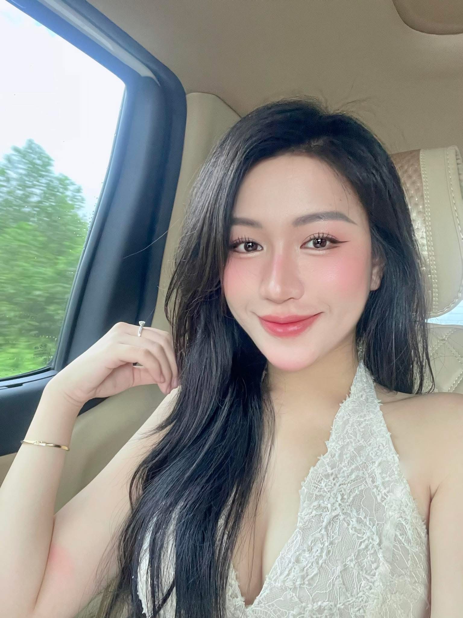Ngỡ ngàng nhan sắc 