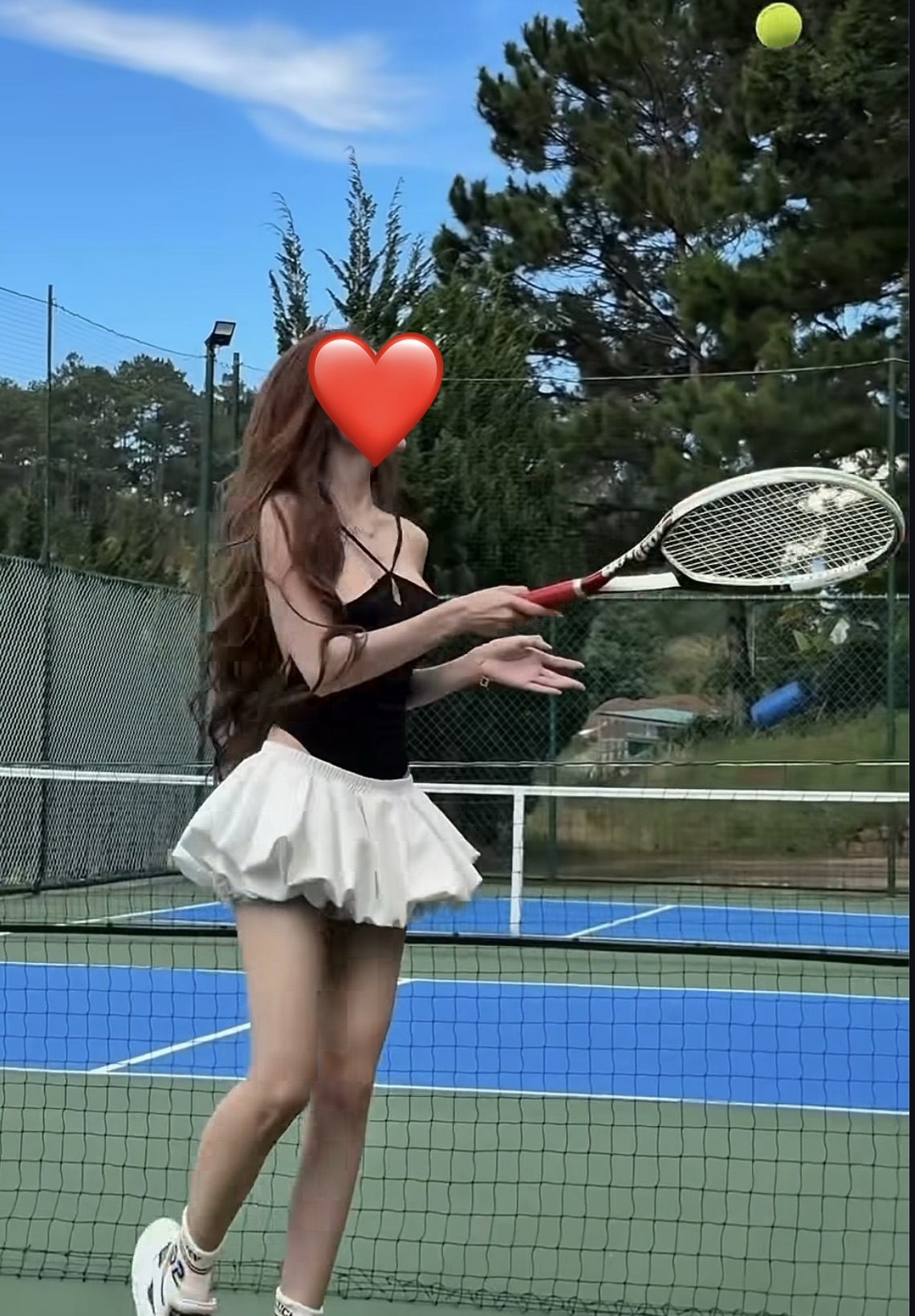 Biến sân Tennis thành 