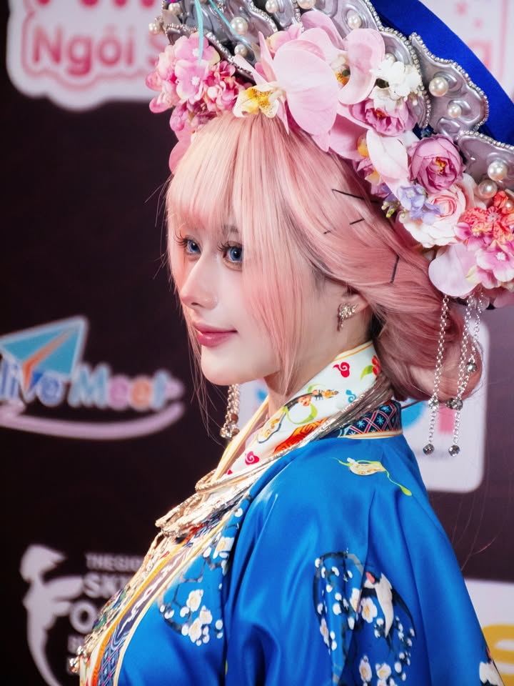 Đón sinh nhật rực rỡ, nữ coser